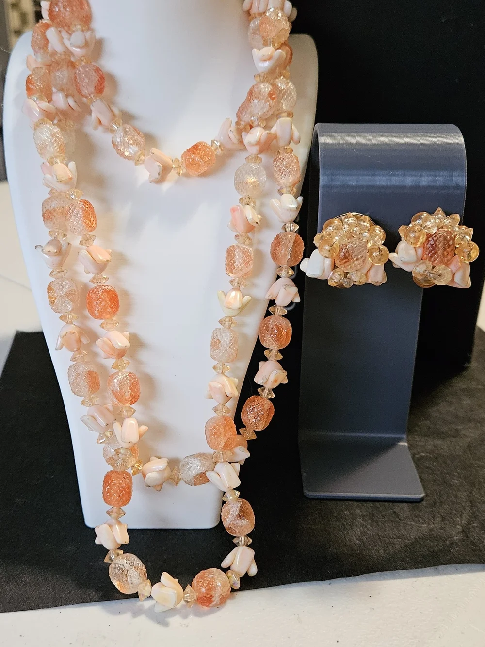 Vintage Peach and Cream Glass Bead Necklace with Matching Clip-On Earrings